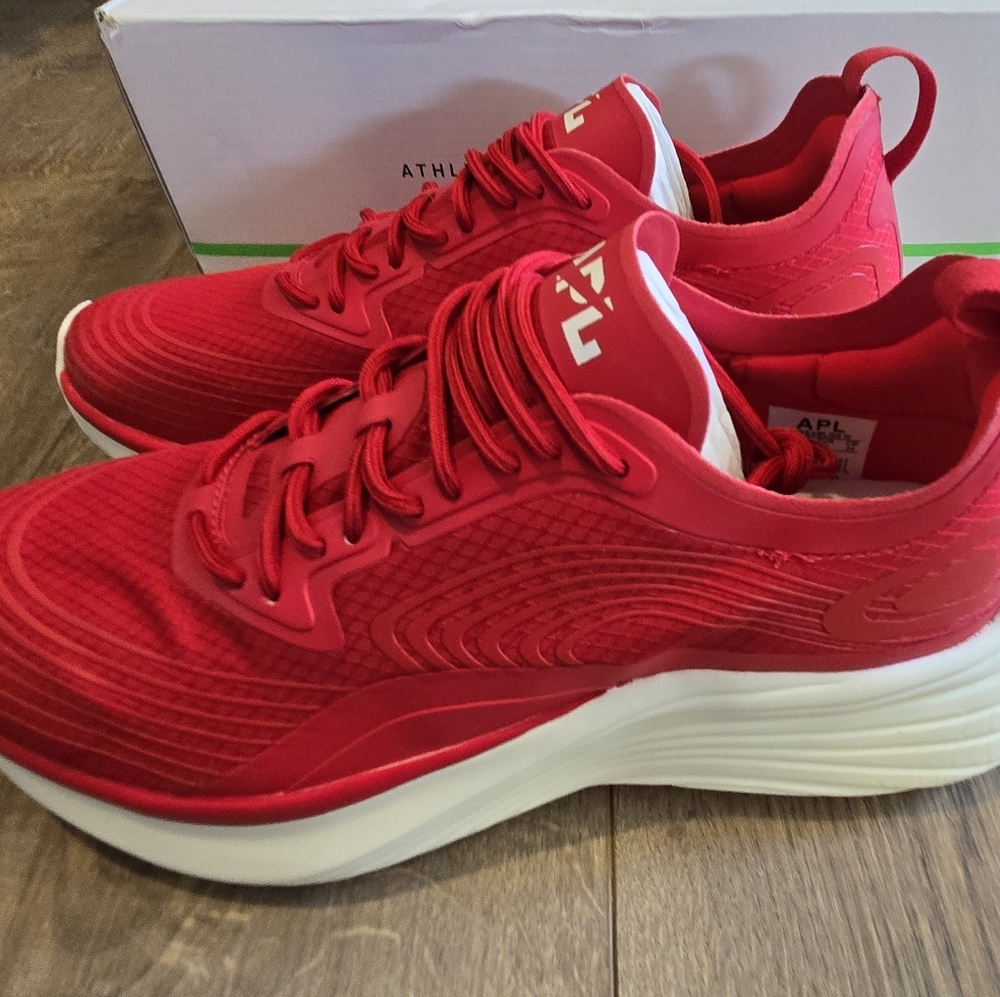 APL Women's Streamline Red and White Sneakers shoes. Size 7.5 Running Shoes New